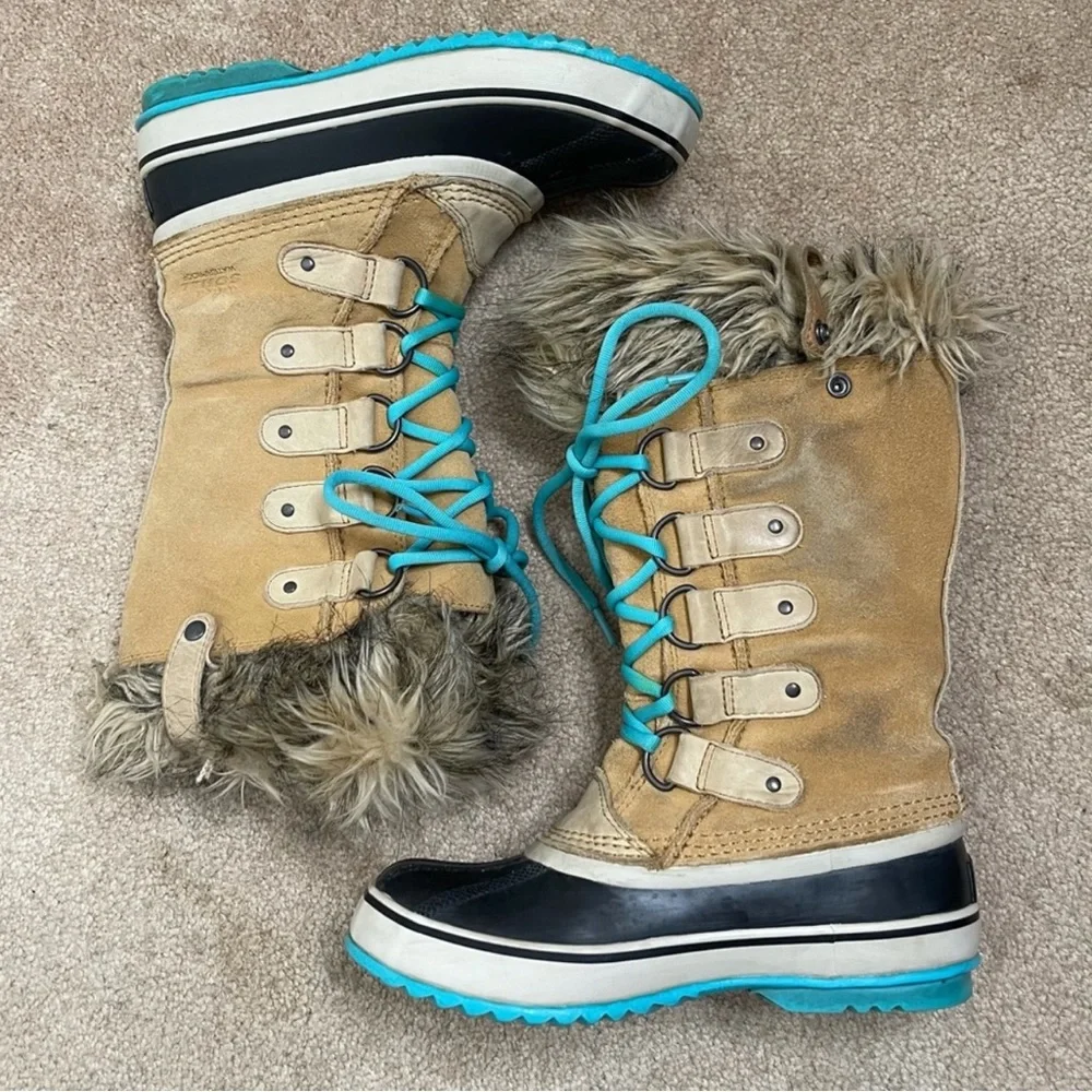 Sorel Joan of Arctic Curry Turquoise lace up fur lined snow boots size 6
